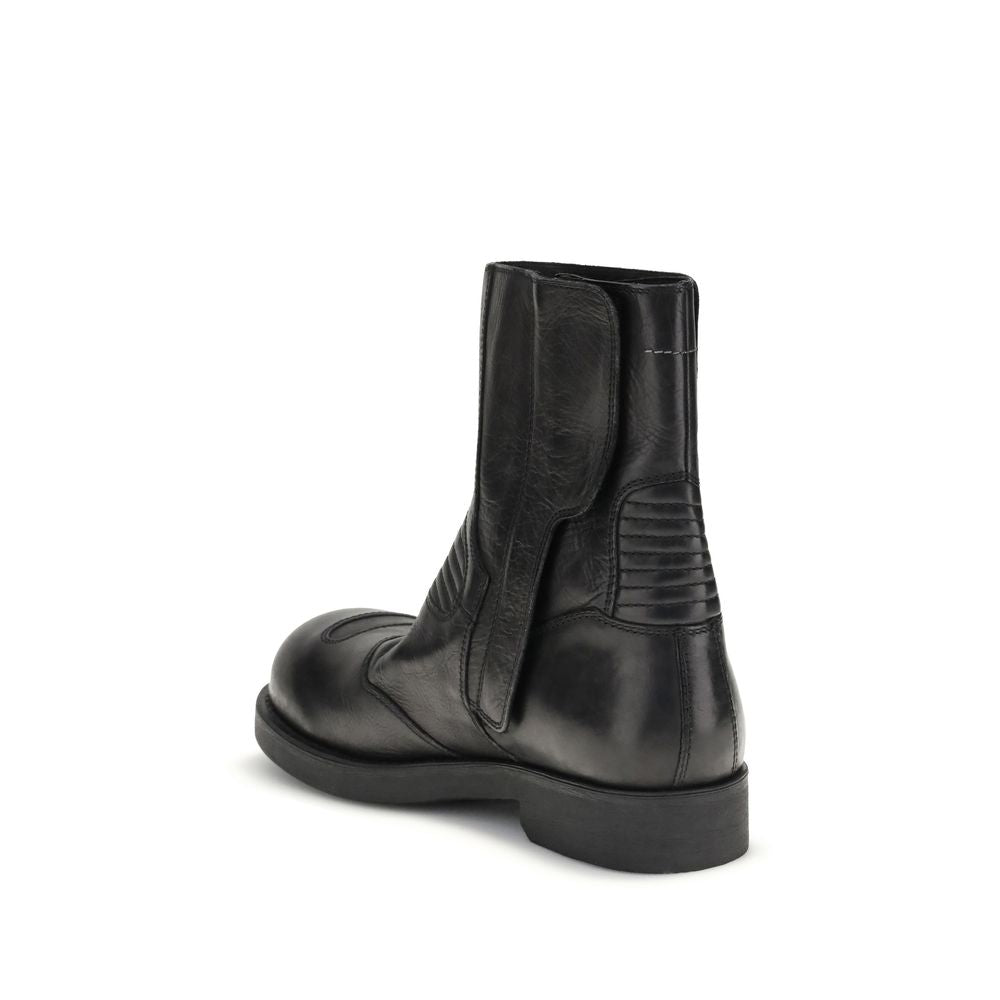 MM6 ANKLE BOOT - Timeless Elegance and Comfort