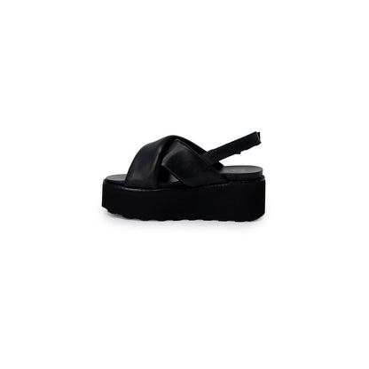 Cult NANCY 4264 Black Leather Sandal