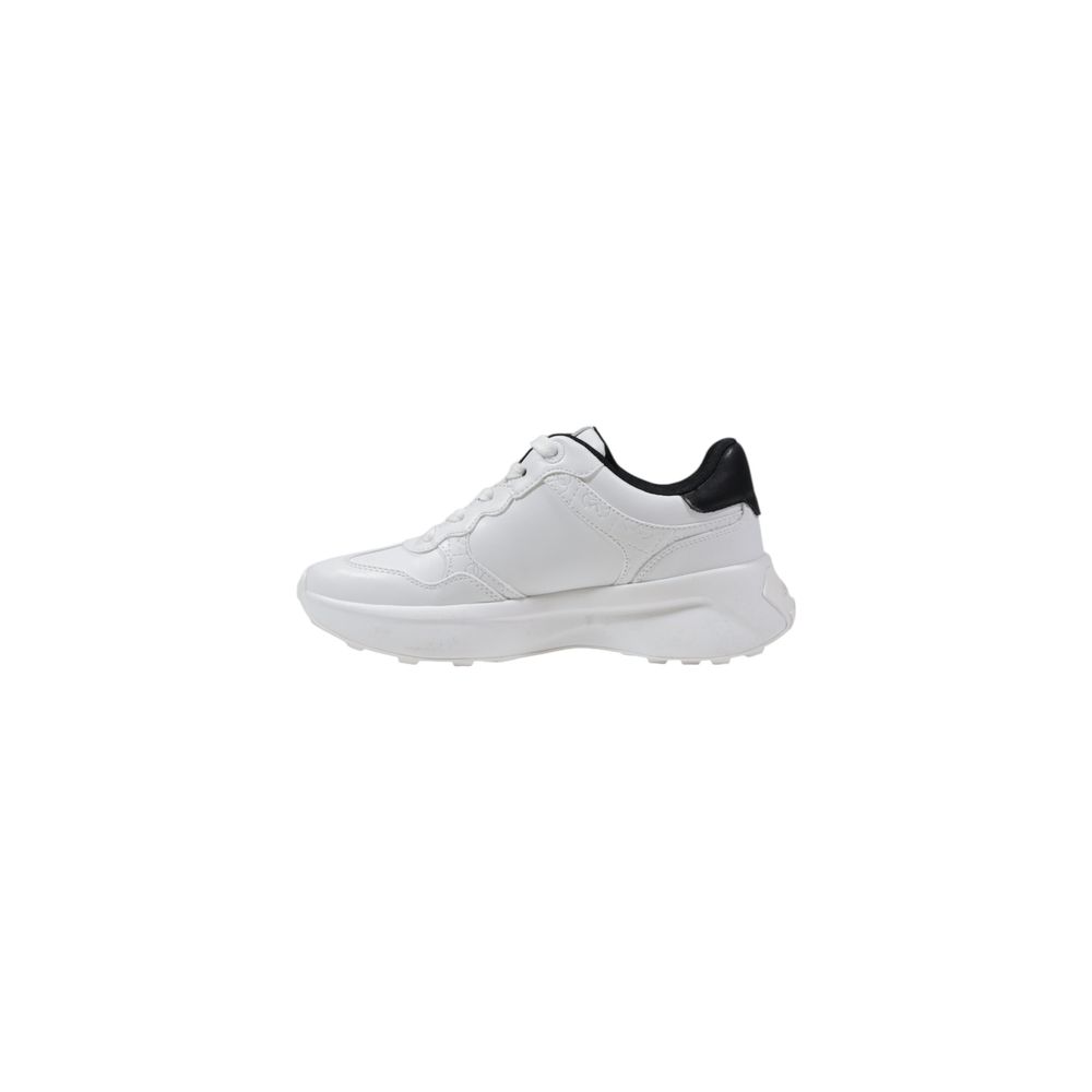 Guess LUCKEI FLPLUC ELE12 Women's Sneakers