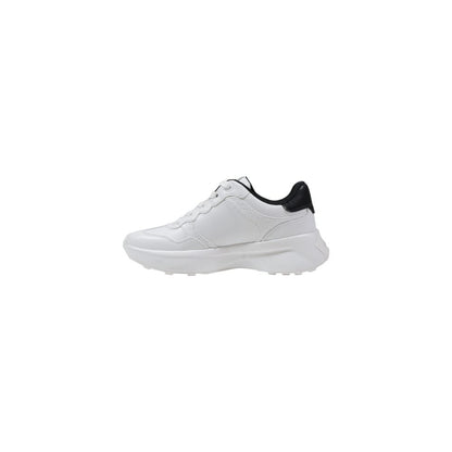 Guess LUCKEI FLPLUC ELE12 Women's Sneakers