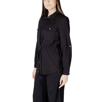 Only ONLARIS LIFE 4/5 FEM CARGO JACKET CC WVN 15310852 Black Viscose Shirt