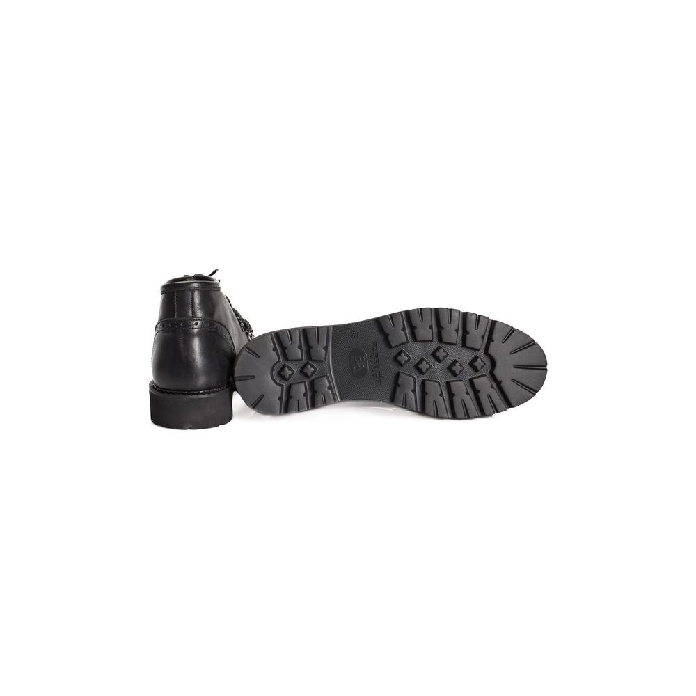 Roberto Pepe Luxury Black Calfskin Boot - Timeless Elegance