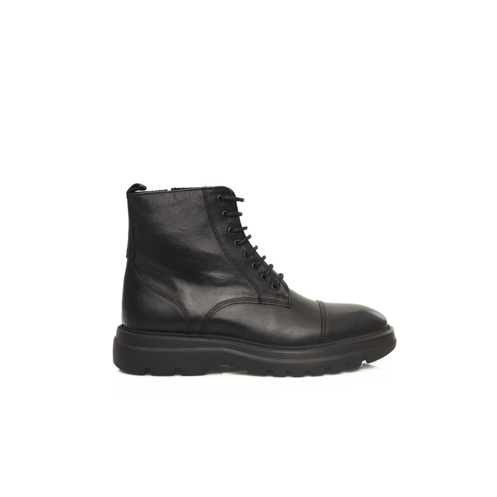 Cerruti 1881 Black Cowhide Boot - Timeless Elegance