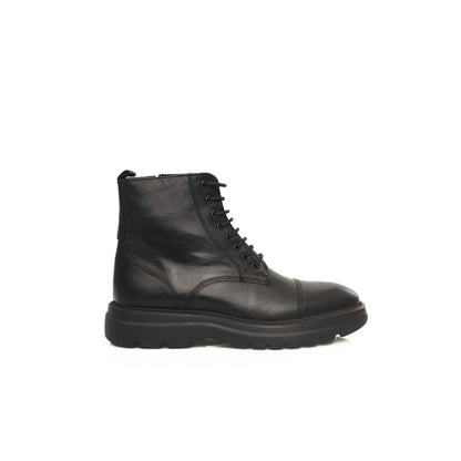 Cerruti 1881 Black Cowhide Boot - Timeless Elegance