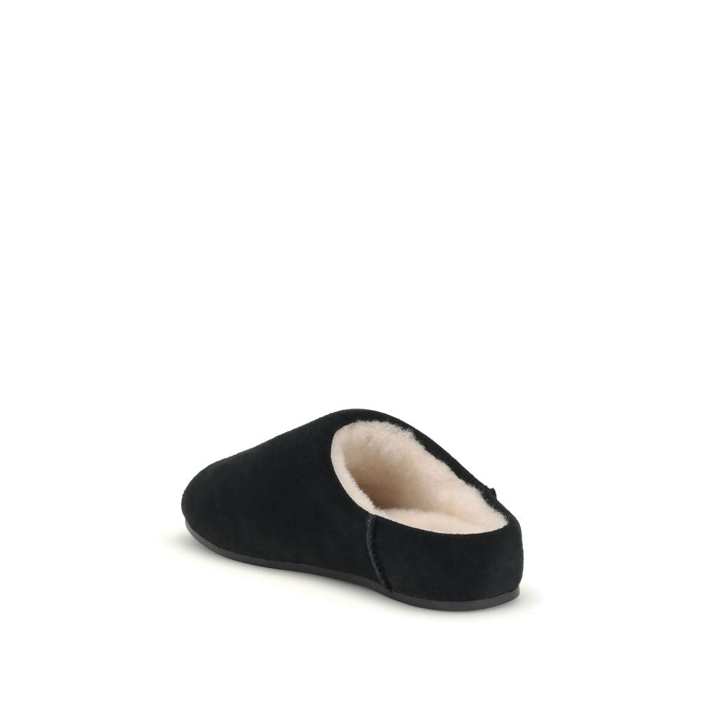 UGG Elea Slip-On: Contemporary Comfort Meets Timeless Style