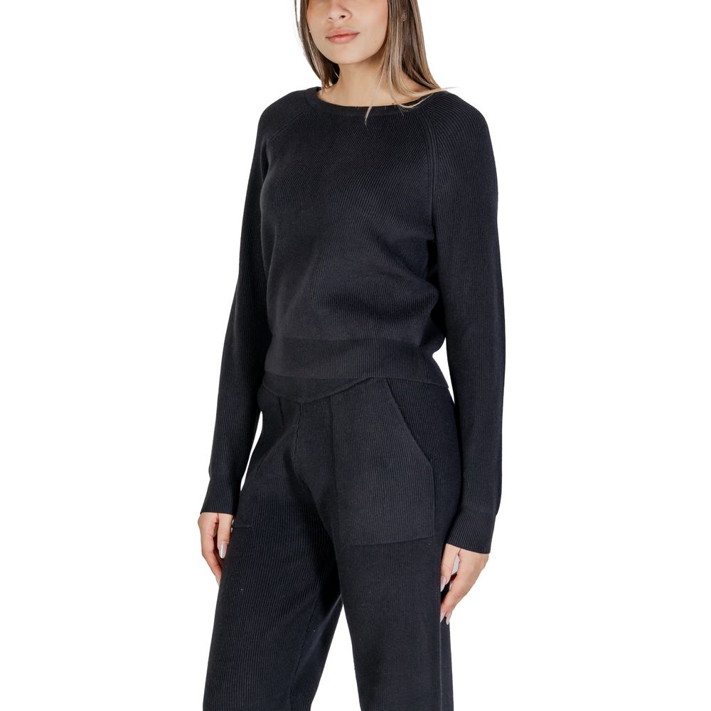Cleré Black Viscose Sweater for Women
