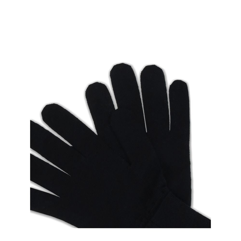 MM6 Wool Gloves: Essential Style for Cold Seasons