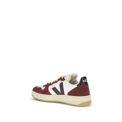 Veja V-10 Sneaker - Stylish & Sustainable