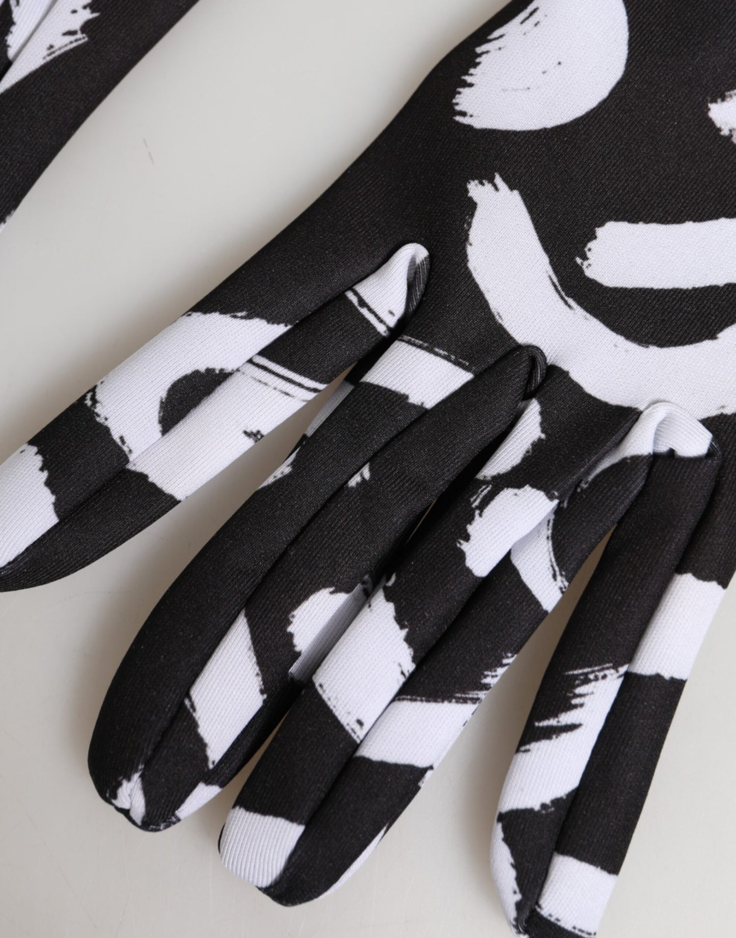 Dolce & Gabbana Black White DG Logo Elbow Length Mitten Gloves
