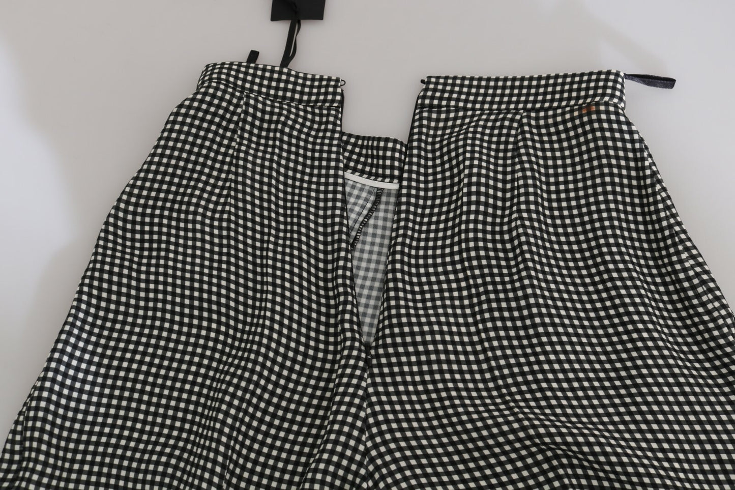 Elisabetta Franchi Black and White Checkered Stretch Skirt Shorts
