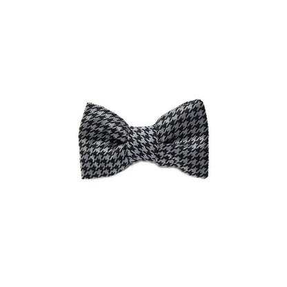 Tom Ford Gray Silk Bowtie - Elevate Your Evening Elegance