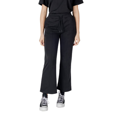 Converse Star Chevron Open Hem Pant for Women