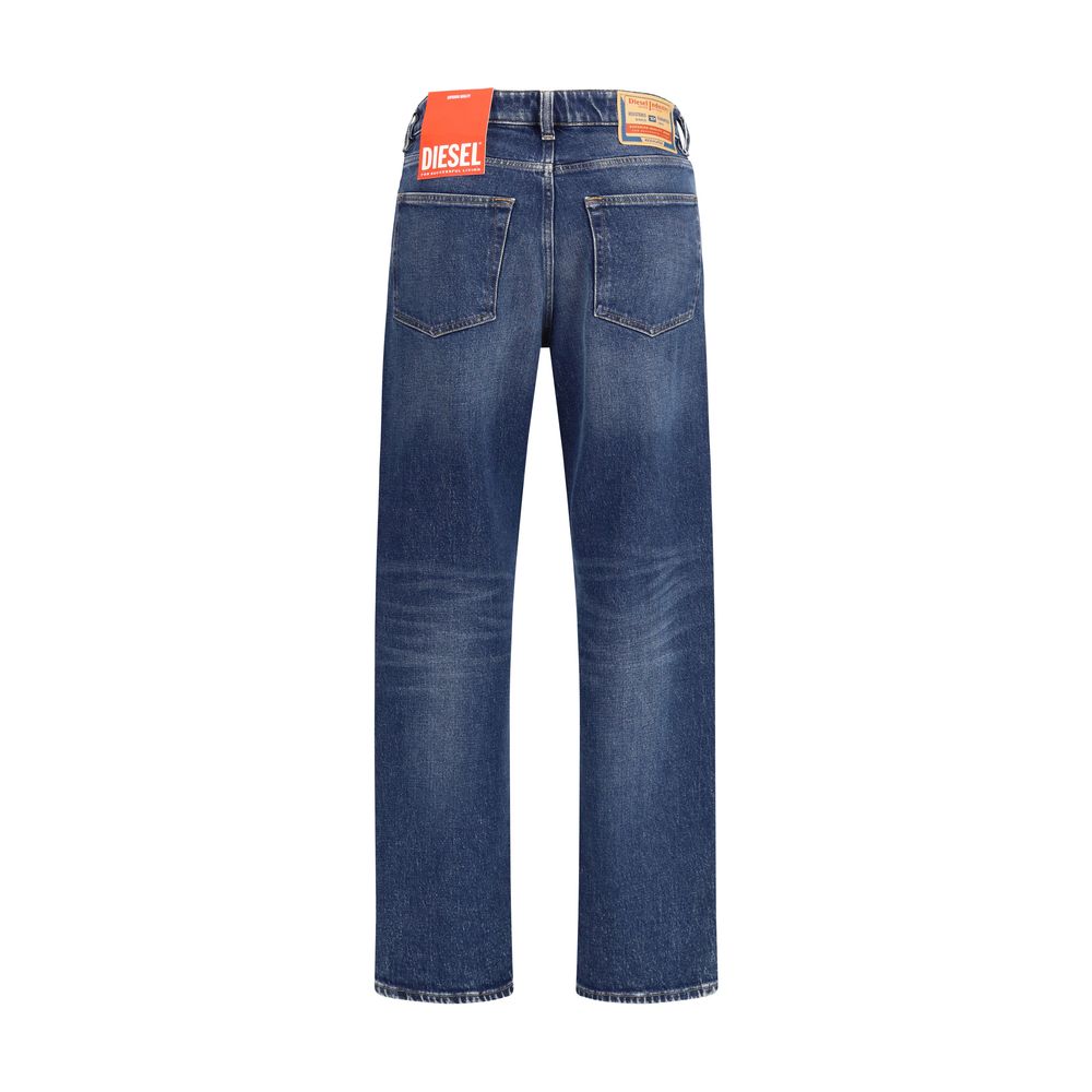 Diesel Blue Cotton Straight-Leg Jeans - 1988 D-Ark Regular Jeans