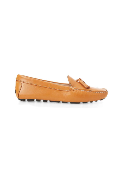 Mangará Atelier Brown Calf Leather Loafers – Women’s Driving Moccasins with Tassel Detail