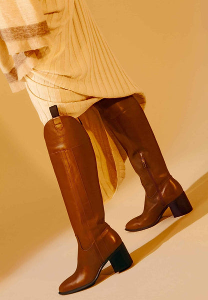 Mangará Atelier Brown Calf Leather Knee-High Boots