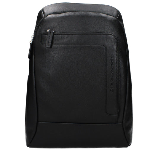 Piquadro Black Leather Backpack - Elegant and Functional Design