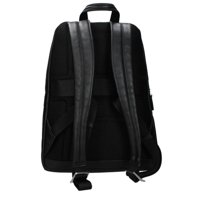 Piquadro Black Leather Backpack - Elegant and Functional Design
